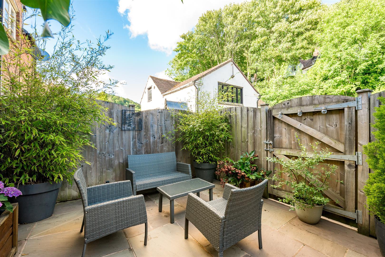 Property Image 718bc4c0-30e4-4e88-a758-c71814caf08c