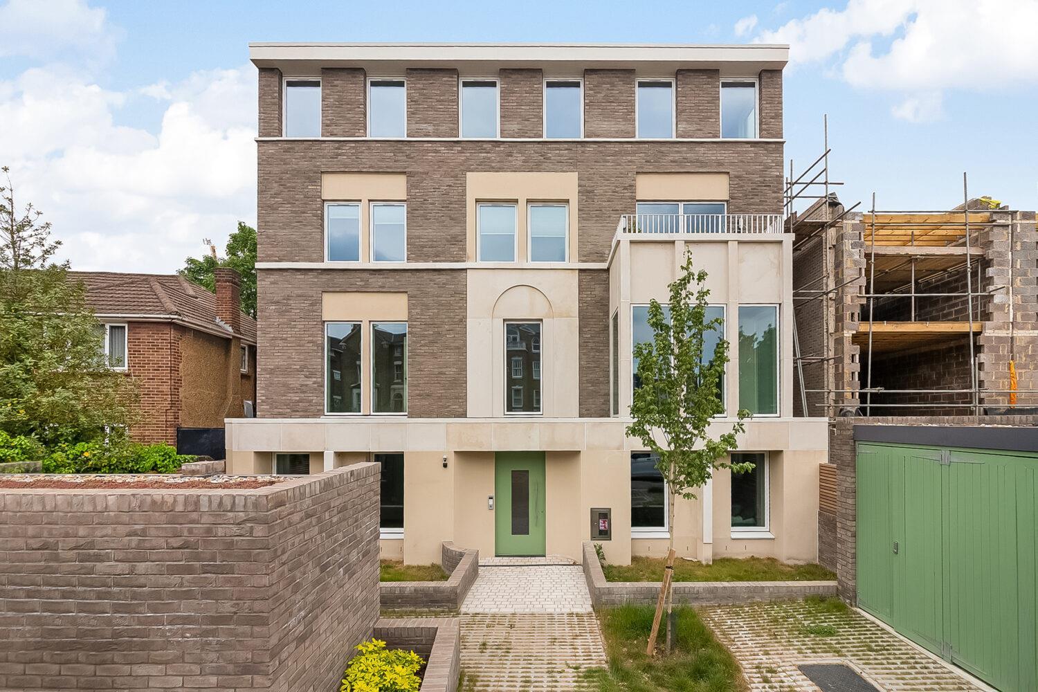 Property Image 71984982-1fae-4b96-a652-9ff349908cd8