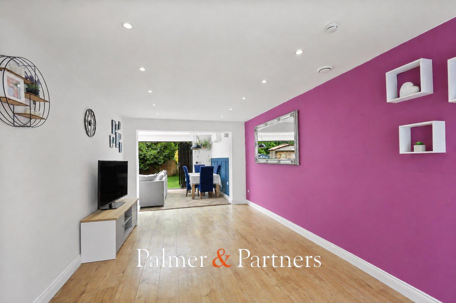 Property Image 71995927-17fc-44e4-8323-2e25aec4b908