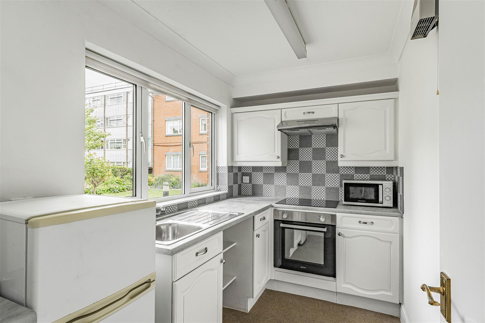Property Image 719abd85-54d5-4bc2-a3af-9f74d72b7461