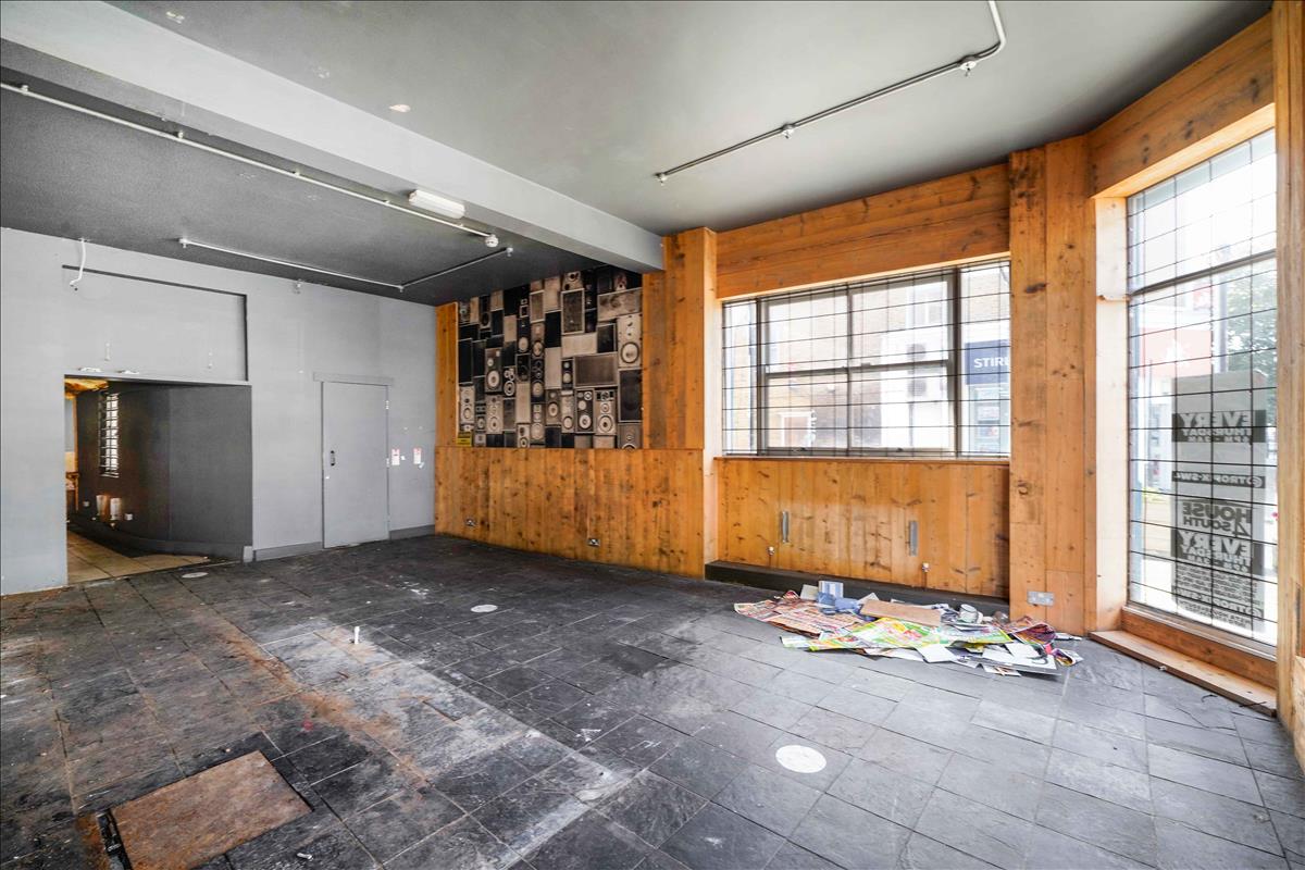 Property Image 719d62c0-cc51-4168-9868-f1d1035711aa