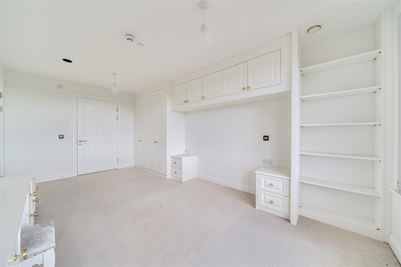 Property Image 71a0cd19-dc23-4651-8f24-52ba334643d1