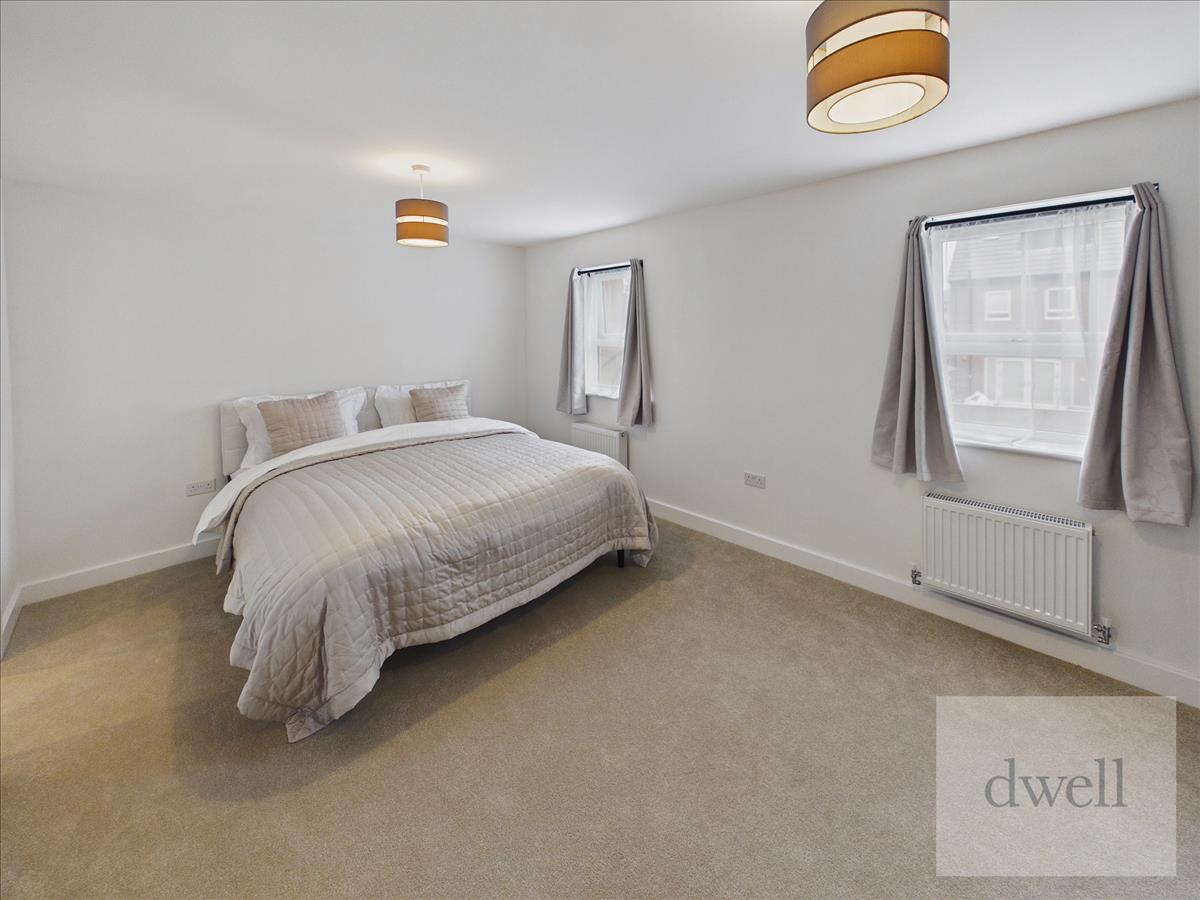 Property Image 71a32049-dedf-434d-8ba7-2f97eedee828