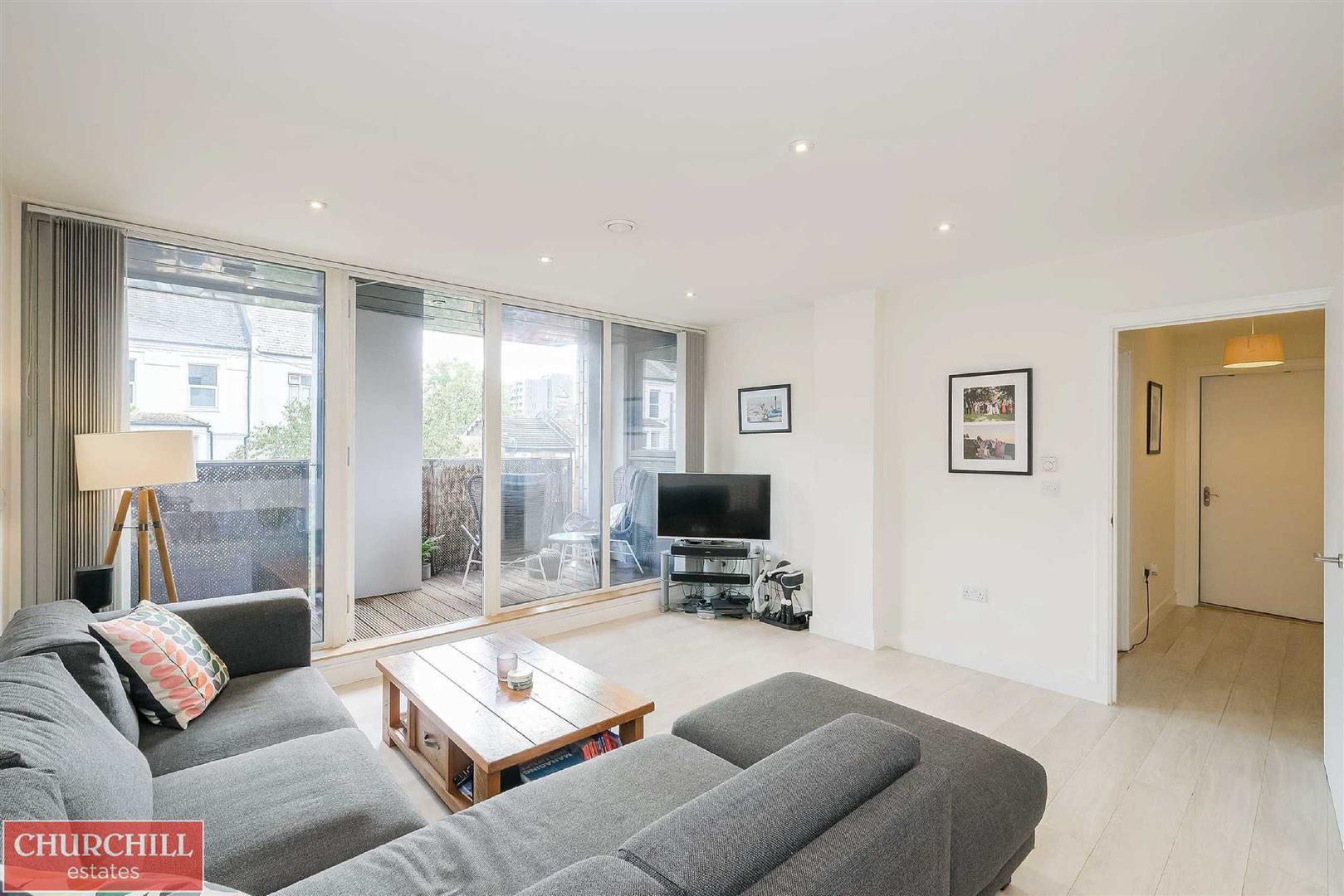 Property Image 71a940fa-3f01-4cce-adaf-9550013a858a