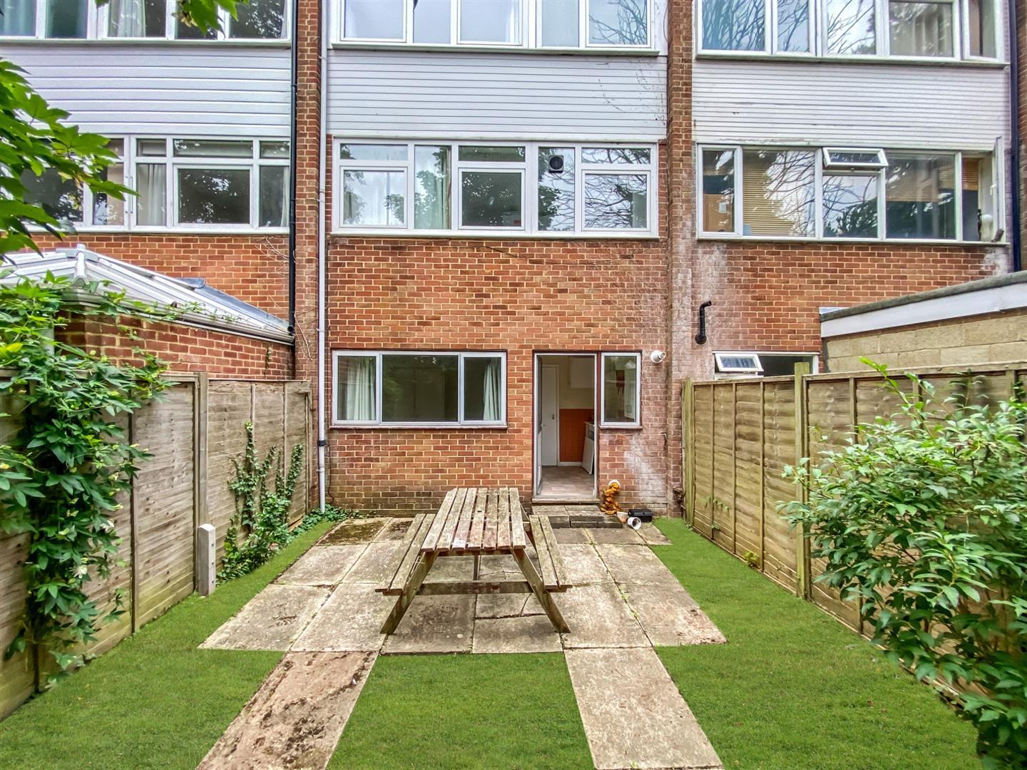 Property Image 71c750cd-0ed3-4b3e-b15e-bb8d2c181698