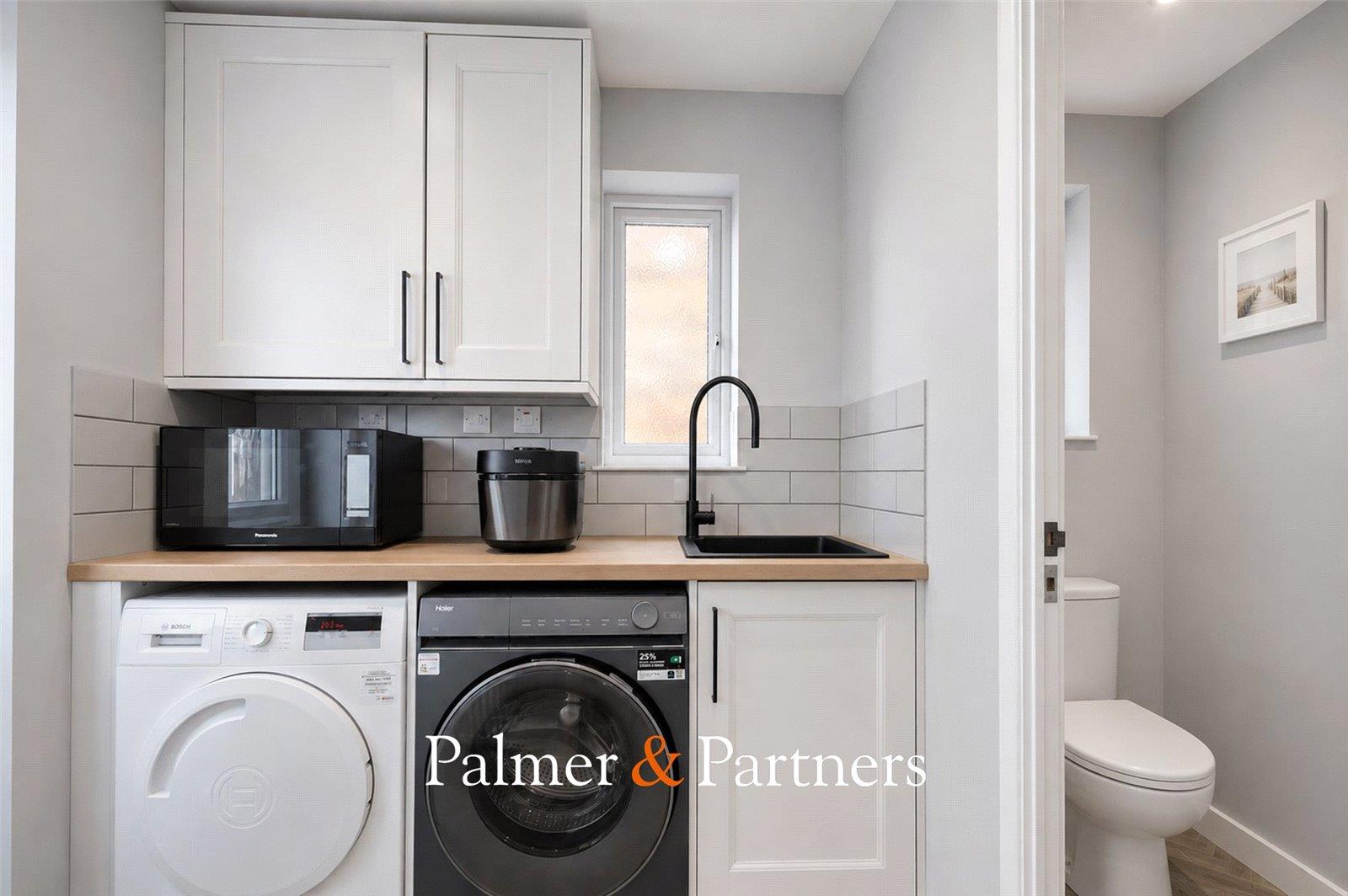Property Image 71cb99b9-41da-4aad-b83c-82c79c1a81bf