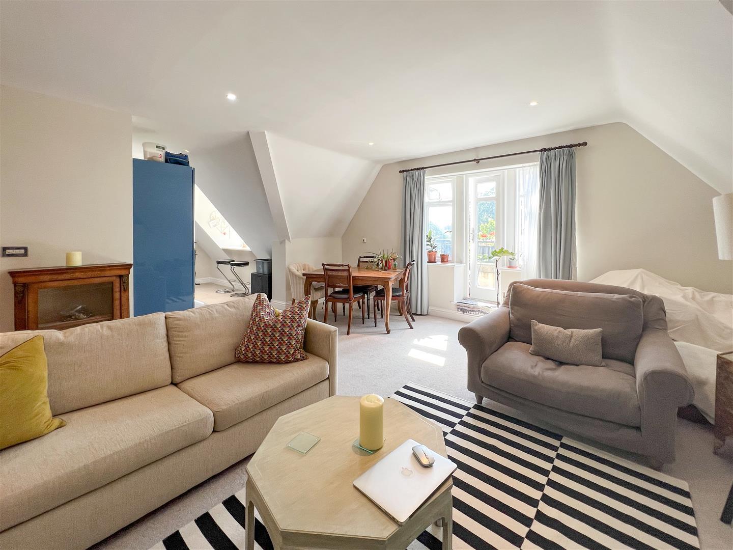 Property Image 71ce7515-009e-4654-bec6-4686db9432ea