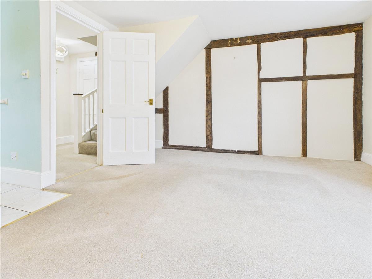 Property Image 71d358ac-d593-4395-8b81-bd8f230ab8d5