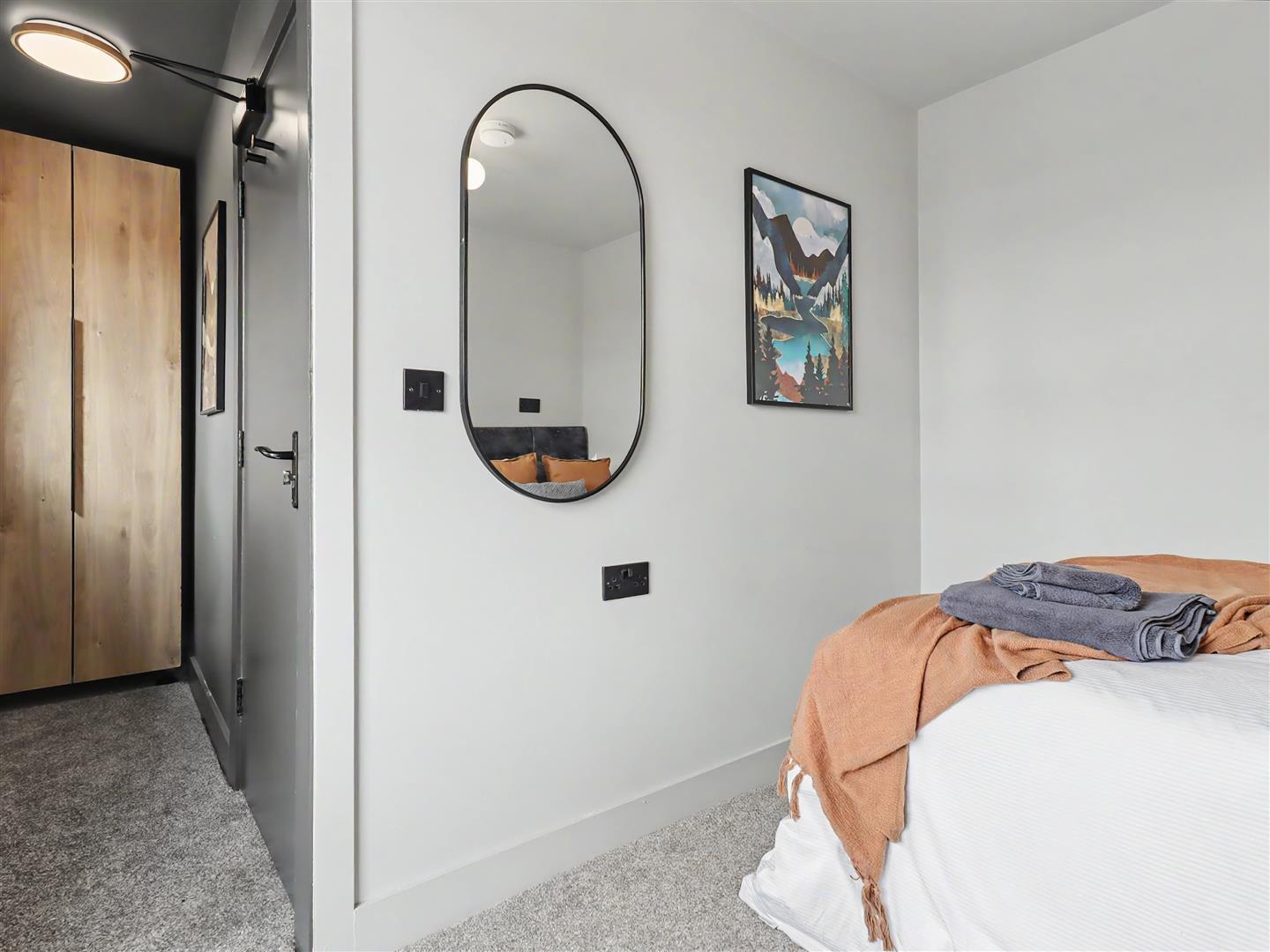 Property Image 71ded36e-795b-4c3f-a4bd-eb5b670535e8