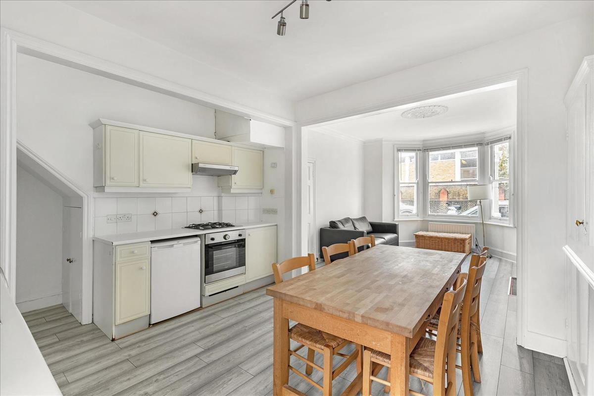 Property Image 71e24375-5e31-4c5f-8920-3b8ce5975c4e