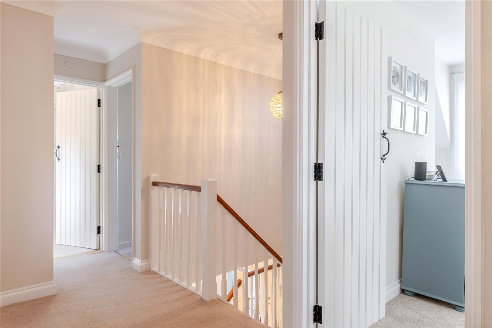 Property Image 71fb5669-e4b2-4ec4-94c9-7db12248c008