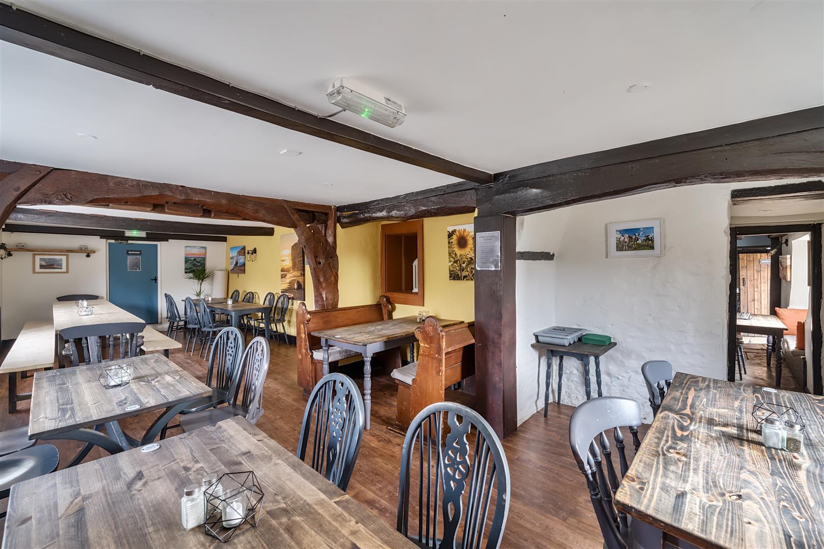 Property Image 720c798e-7722-423a-b7c1-79785c272c88