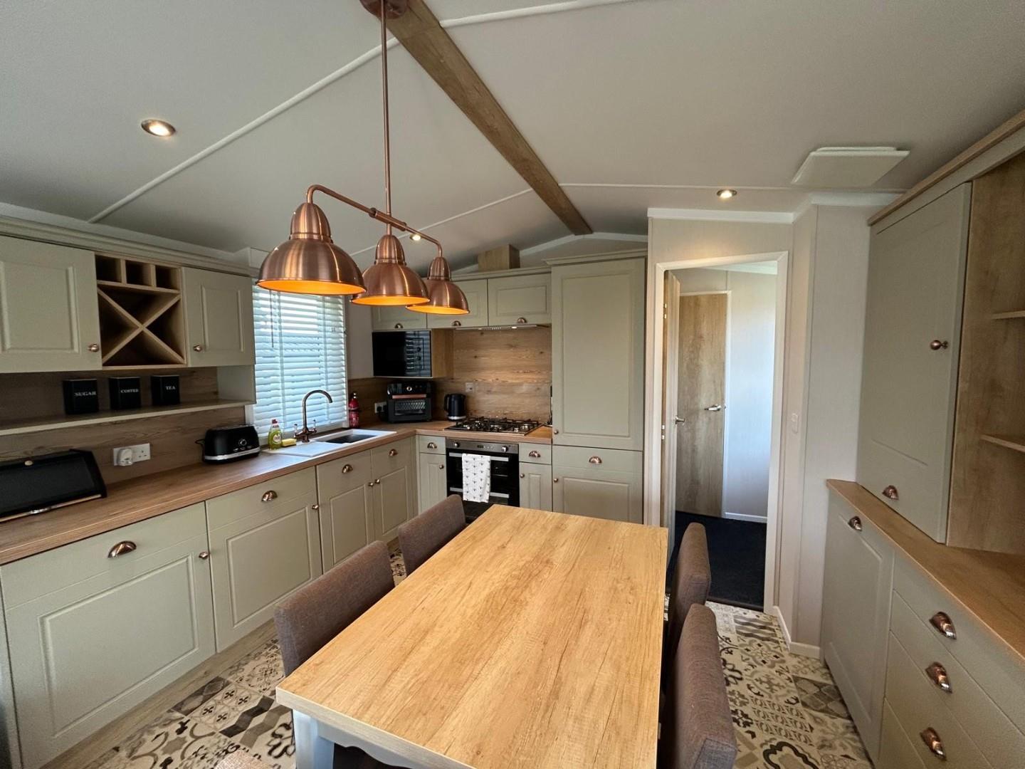 Property Image 721746c2-1180-40e0-b2bd-3c95cd9823a8