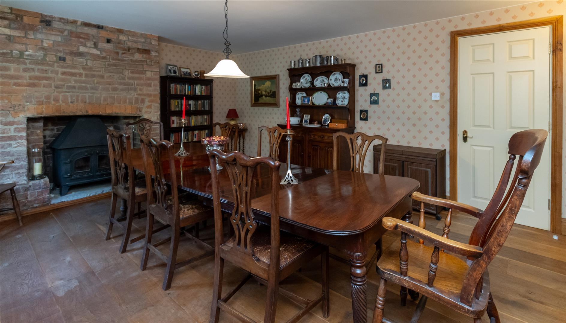 Property Image 7224b857-fe60-46da-a6f8-b031587a4d2a