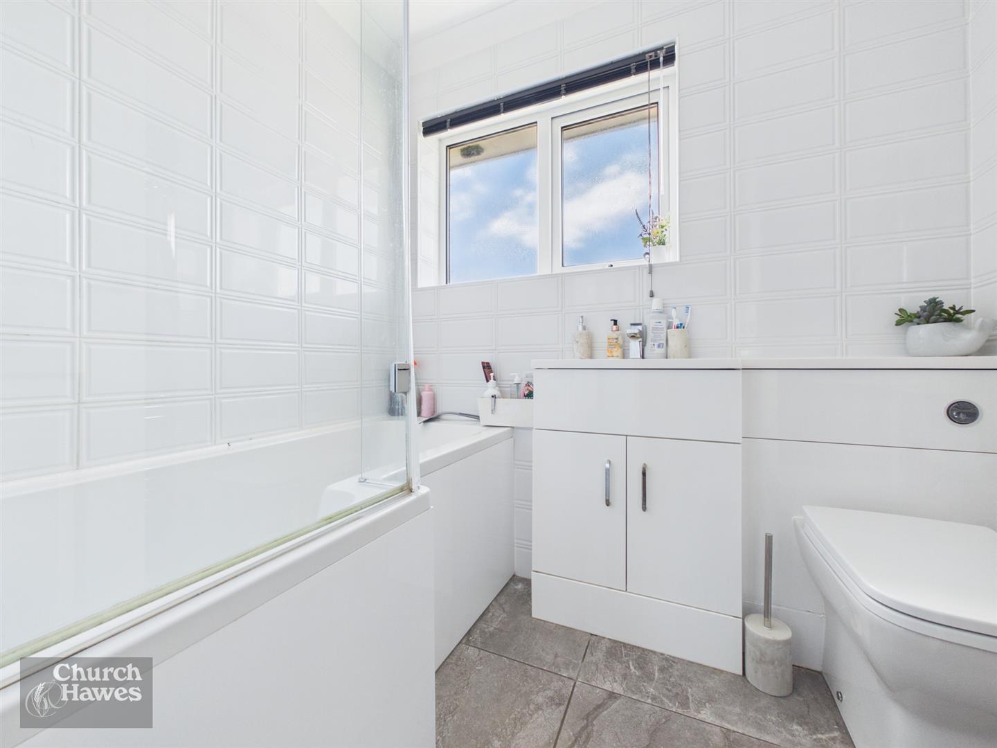 Property Image 723f56eb-83f9-4a81-a2cf-5a07a2c0fa56