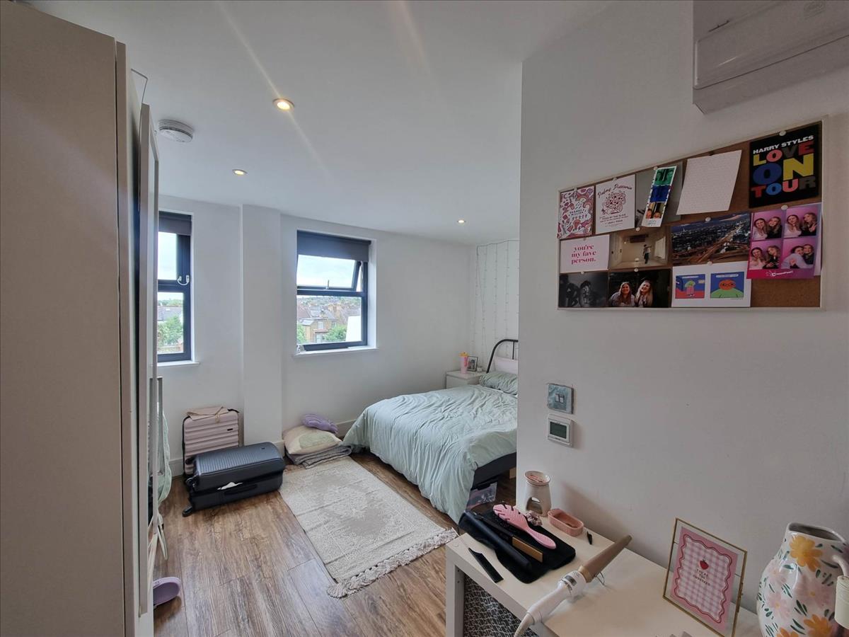 Property Image 72430872-3307-4e3f-9033-5ad891a24a3f