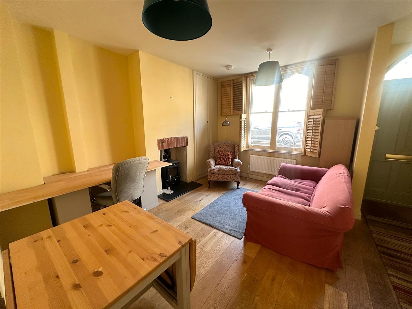 Property Image 725359be-fd49-4ecc-8aa1-f392d9992a73