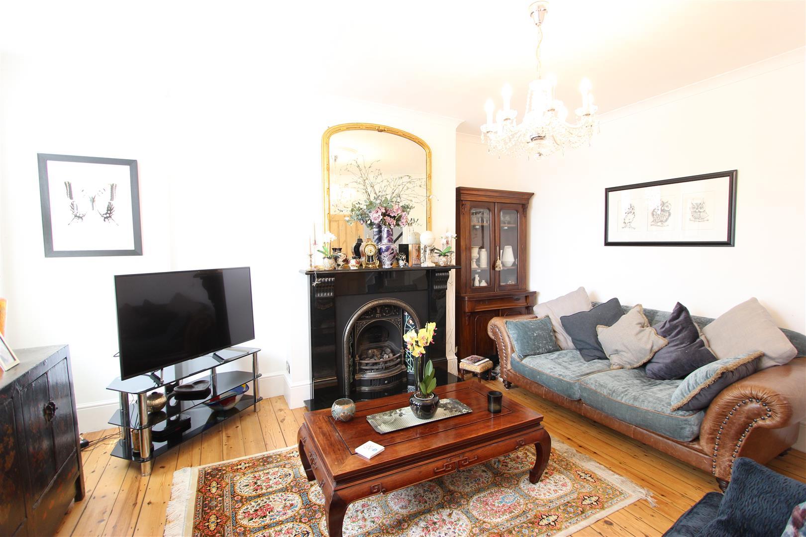 Property Image 7253b5d8-9aab-44b5-ad6e-e8a7ed225c5d