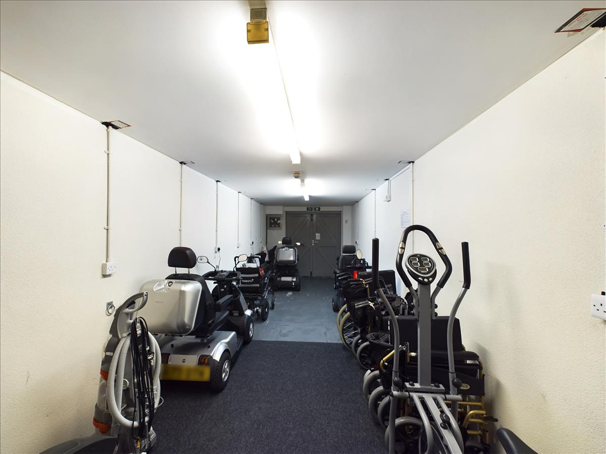 Property Image 725640a3-6de2-4d93-845d-d7d9d534ed11