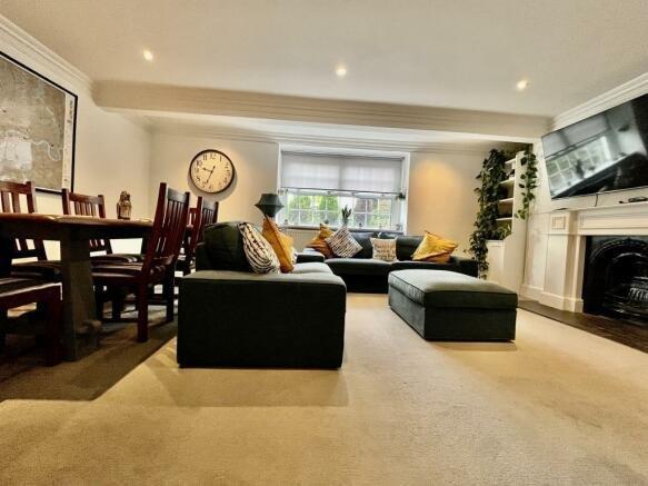 Property Image 726e94e8-00a0-43ab-a266-b5533d555df7