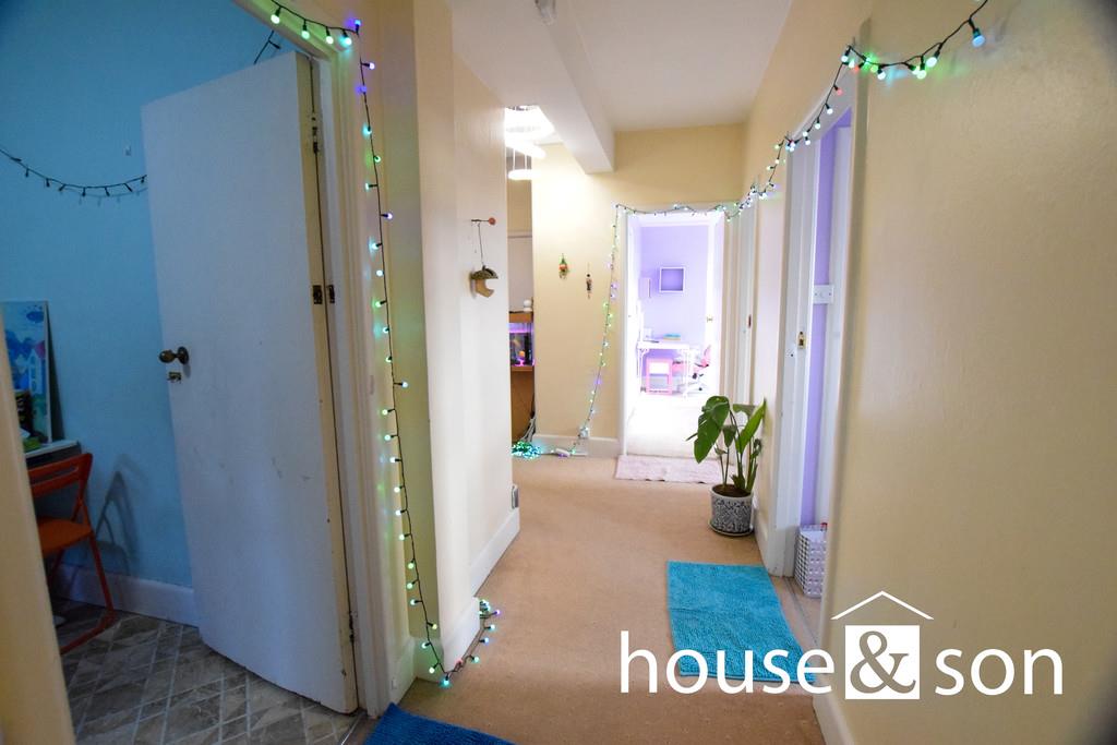 Property Image 727a3736-8e00-4dd6-989f-5431155988ba