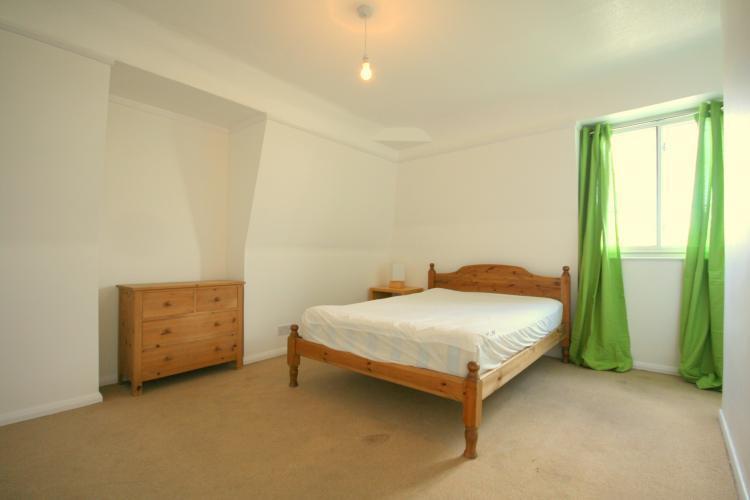 Property Image 727ce526-c2c3-4534-bf8d-65dc233dcef9