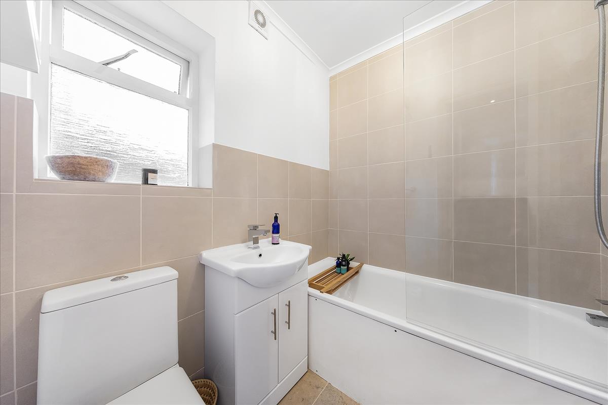 Property Image 72821648-dab2-4413-b194-a893b3873759