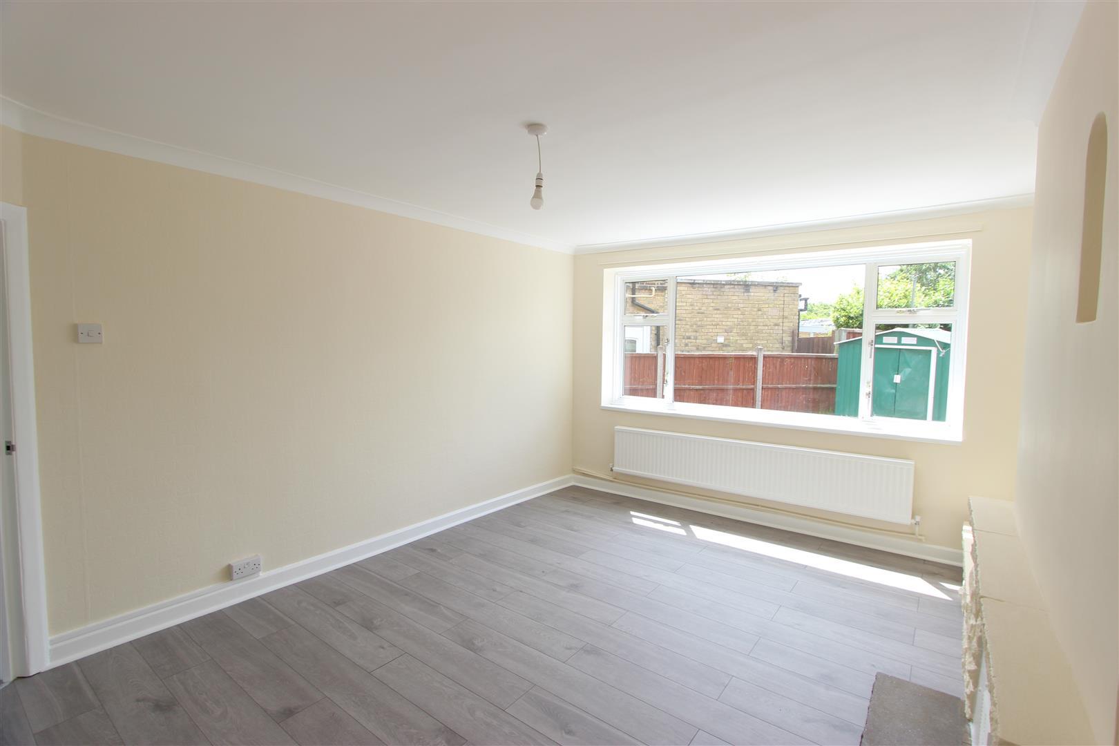 Property Image 72852404-e789-40d3-975a-3ed3227154ae