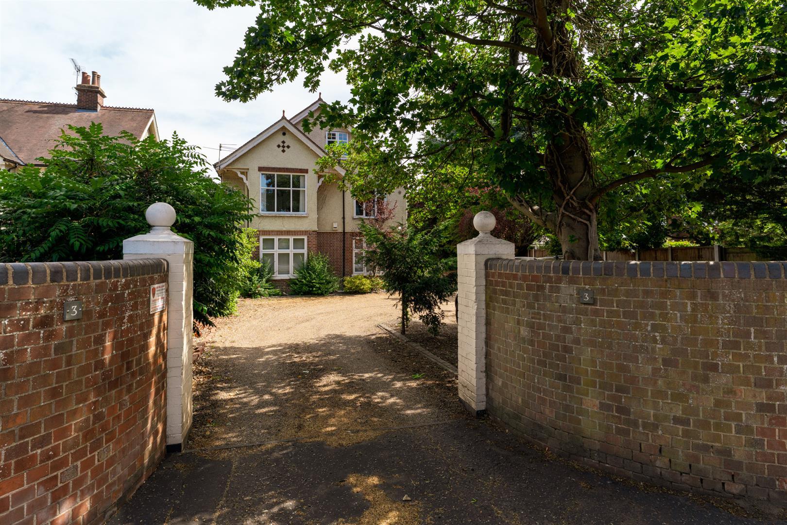 Property Image 72868a99-630c-4481-b0a7-62654da13834