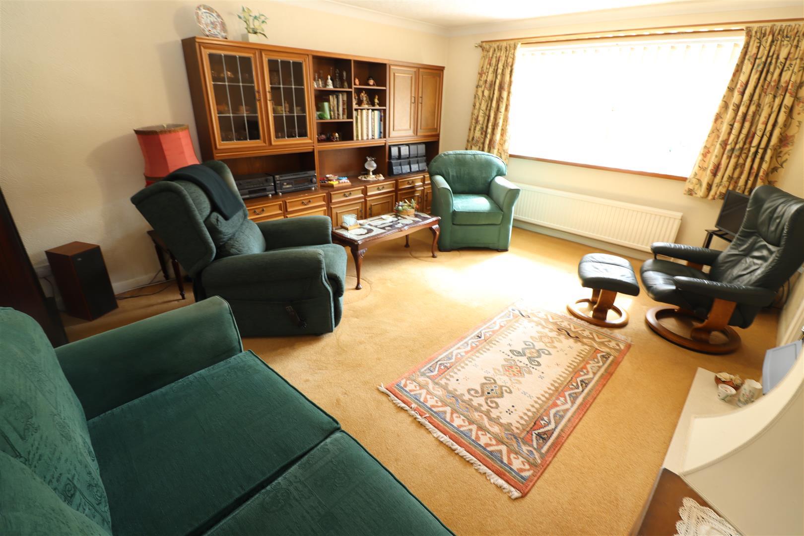 Property Image 728e41de-0dea-47fb-b6d4-76679aed7123