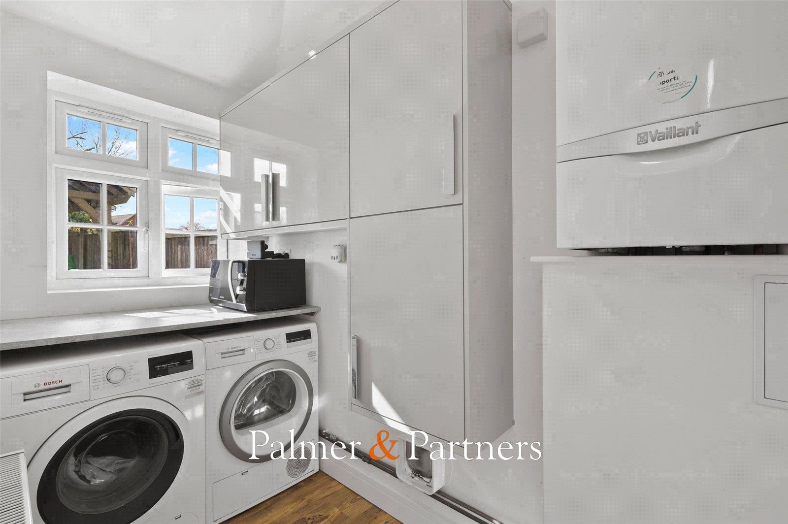 Property Image 72925e30-a9b2-4630-800b-71c12d710e69