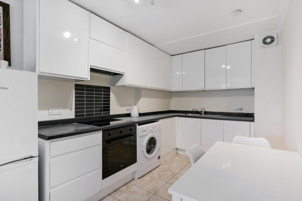 Property Image 72a15104-f2c1-47d3-916b-846317918b9c