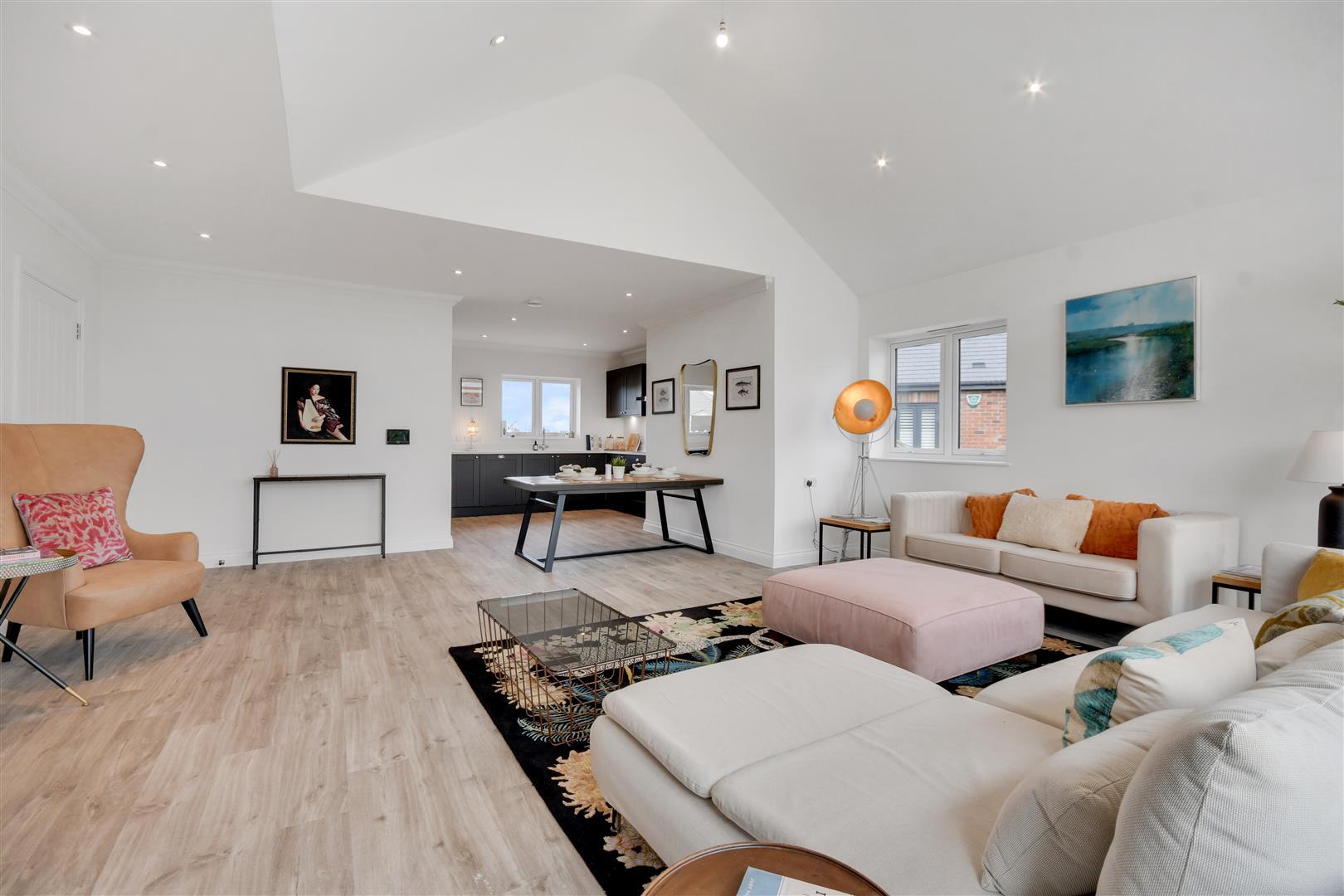Property Image 72a8fb79-4463-446c-83c8-76a40a01dc7b