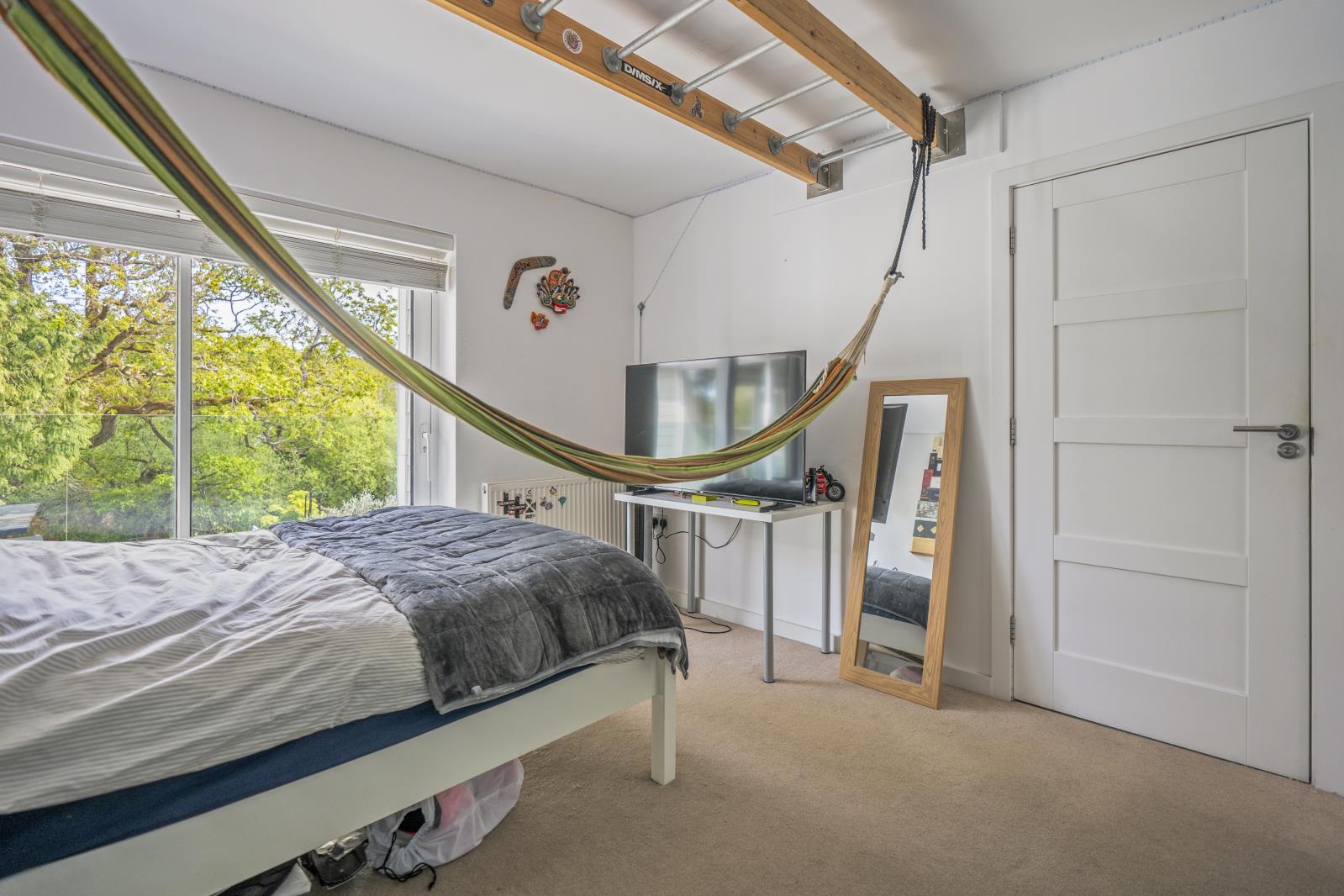 Property Image 72aab45b-fd4f-47df-8a35-fa74c1af6758