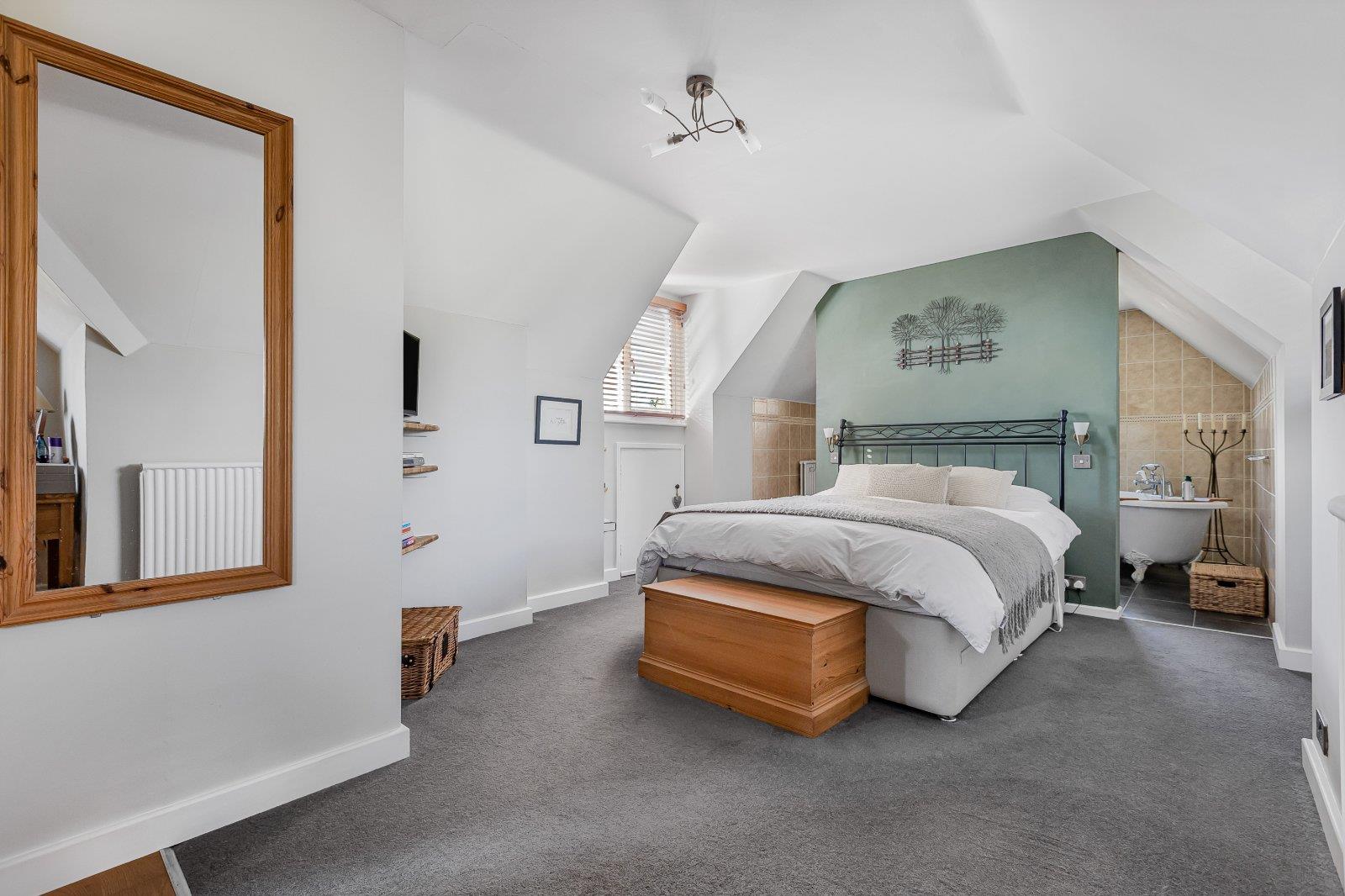 Property Image 72b844aa-f994-4ec1-bfa6-9116e425cb9e