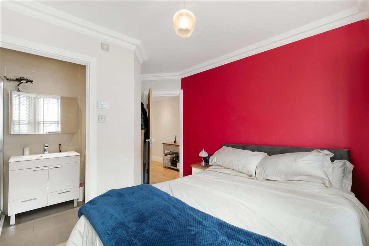 Property Image 72c95f6c-211a-4bf9-9b83-b9662cfd6efd