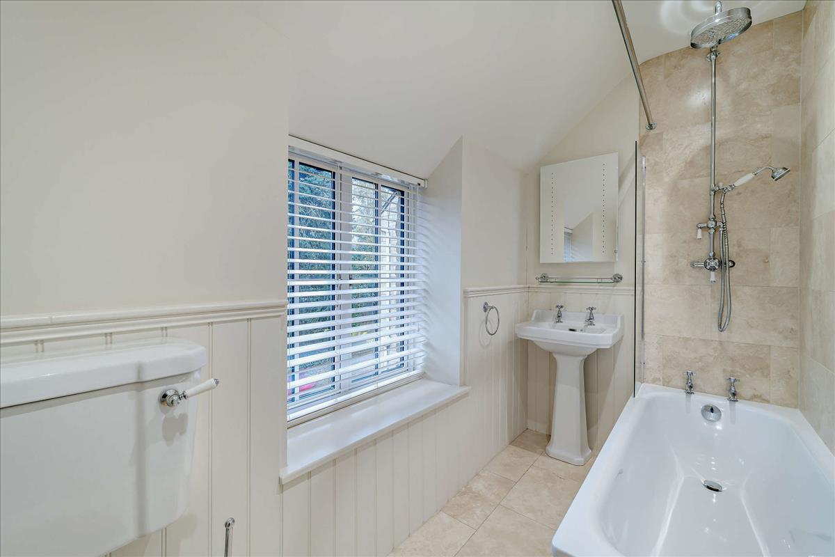 Property Image 72daebf4-81d8-404c-aea4-47eb7638c323