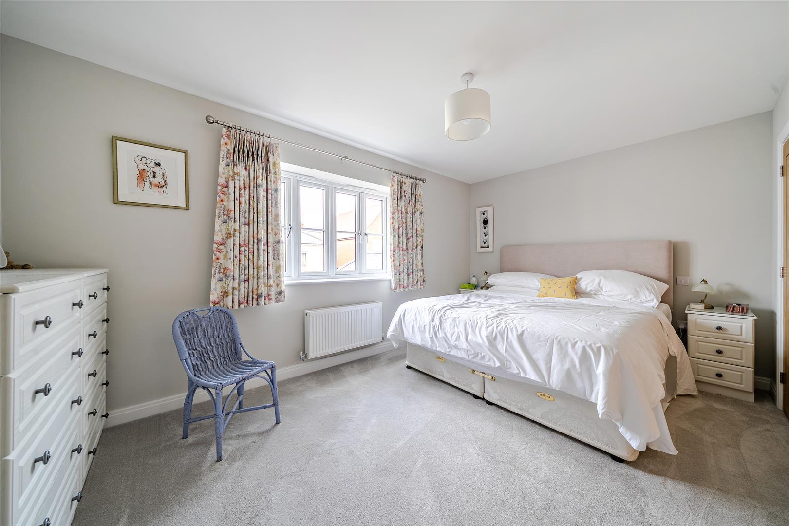 Property Image 72e63d20-1e3b-4f67-8f90-dd99c24ac741