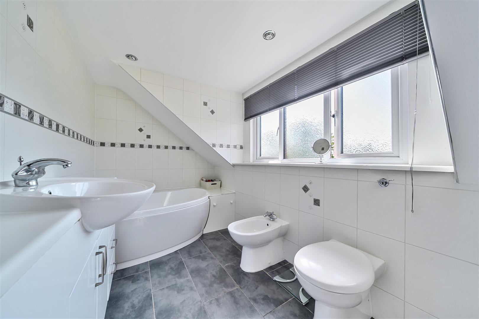 Property Image 72f8b183-7a08-48b6-b31f-8fa0b4d610f7