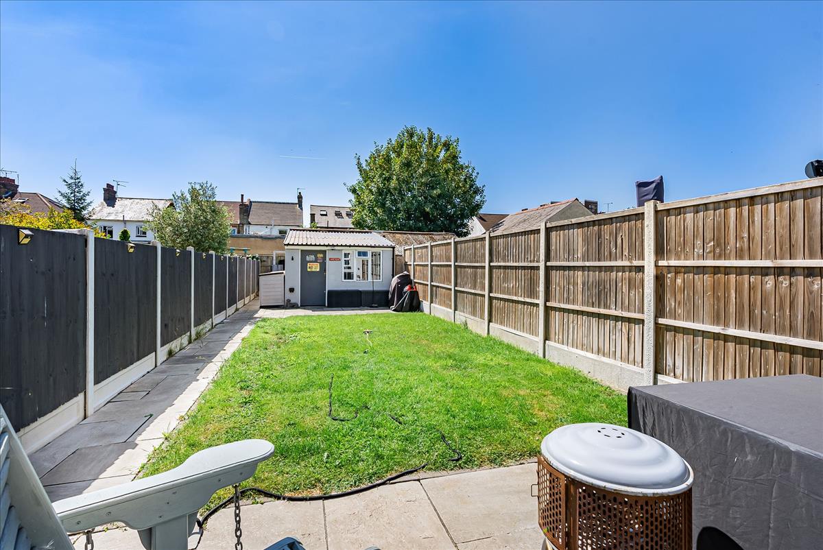 Property Image 730135a7-80fc-488c-b733-6b970e029da2