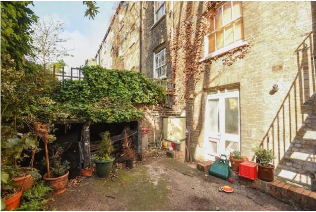 Property Image 7302c9b2-f3cb-4271-855e-8d6234d5546d