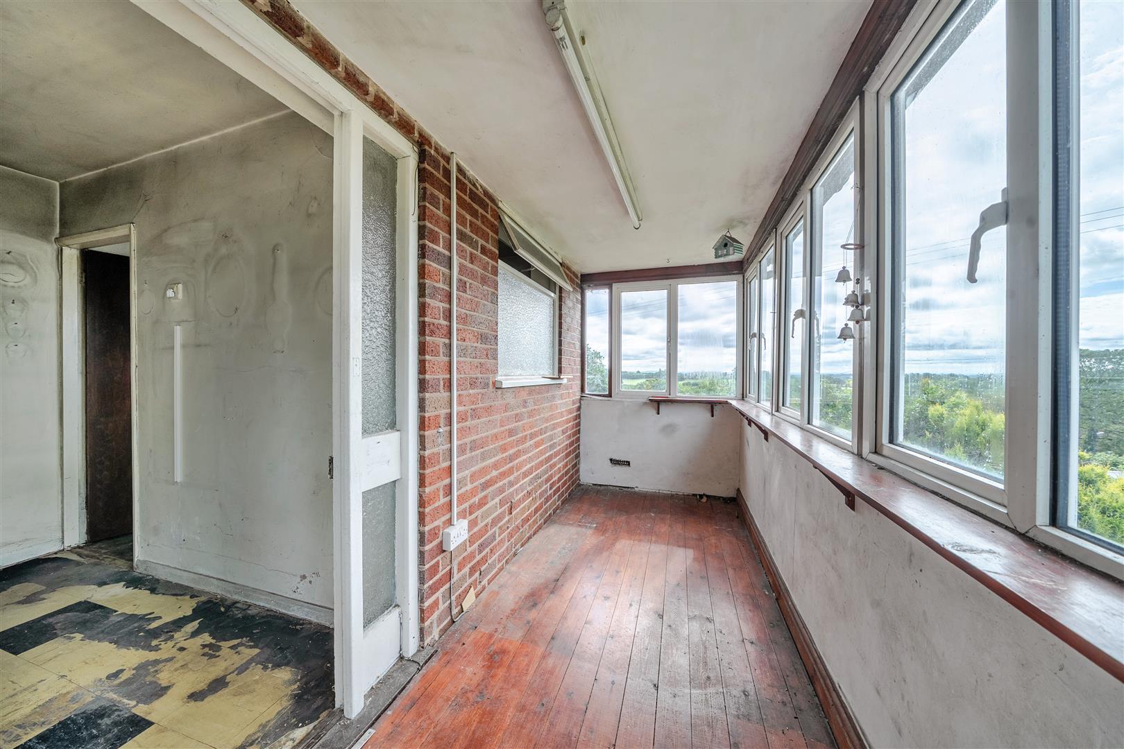 Property Image 731e8f4a-0150-4087-b8a4-476fe2805efb