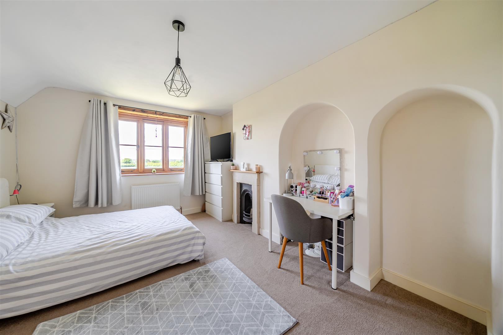 Property Image 732336a9-4ea9-4c8d-9cd3-d5b8a2e9b196