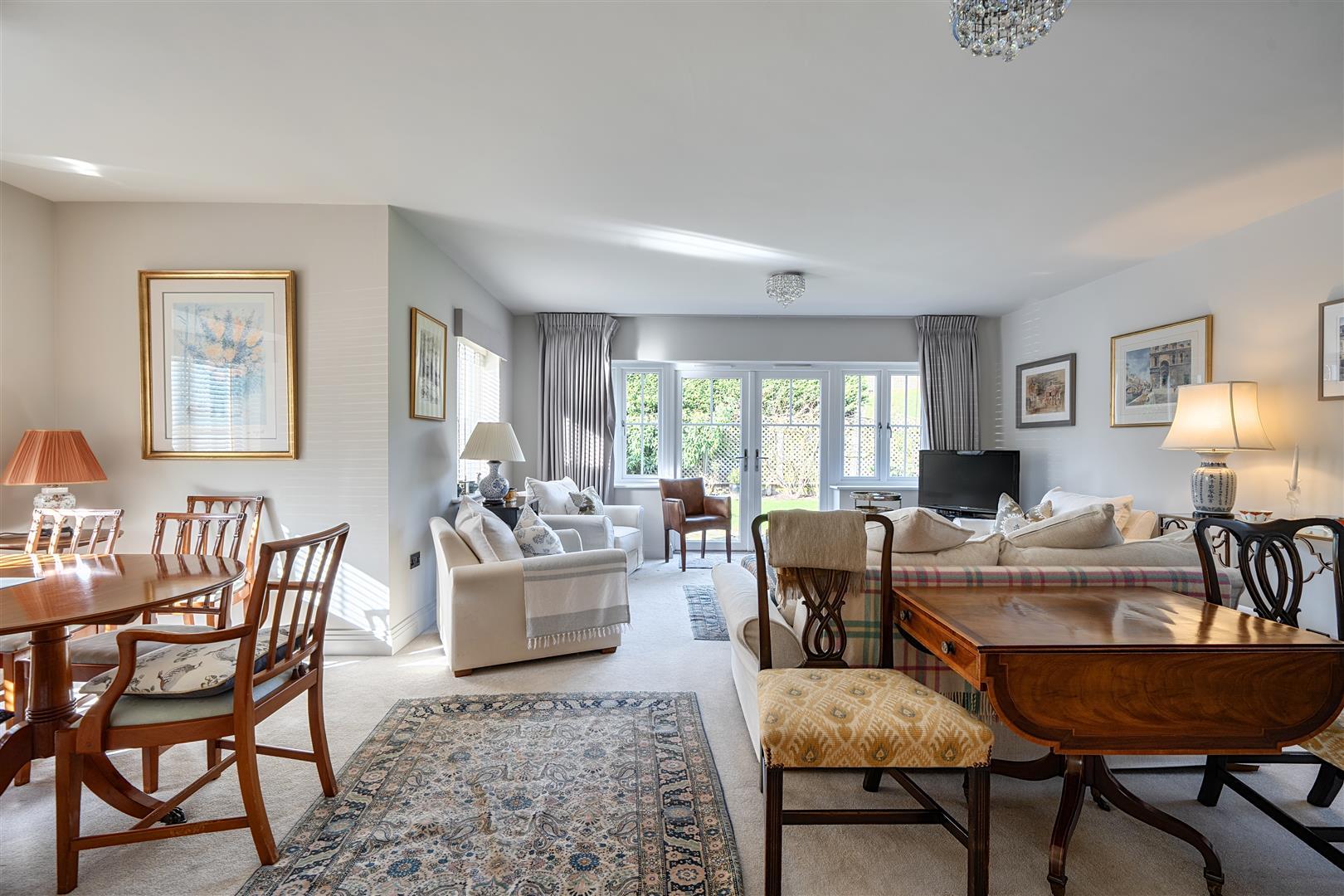 Property Image 73343441-aae3-46be-909f-d7d6abc6a171