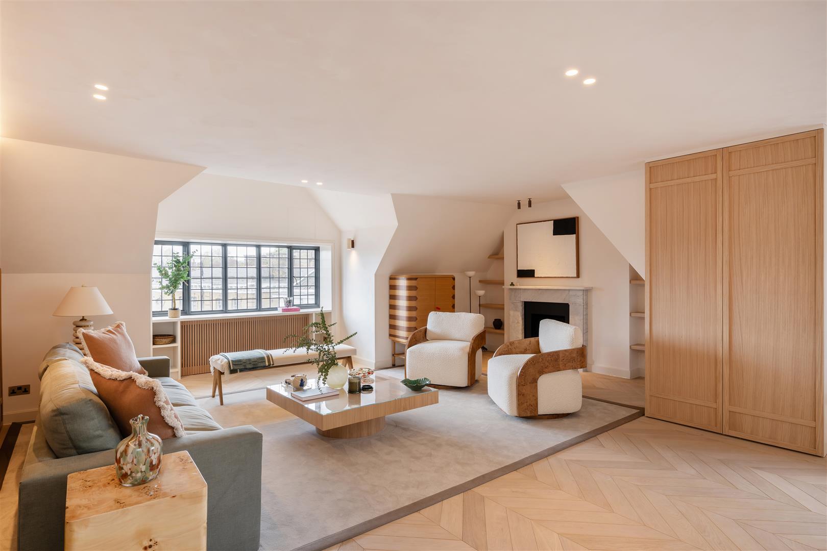 Property Image 733aba8a-9bfe-4818-a327-1e7d5f642c72
