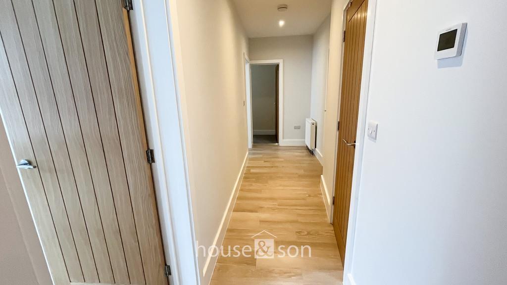 Property Image 733ae2da-4539-43cd-b027-9d154084fb4a