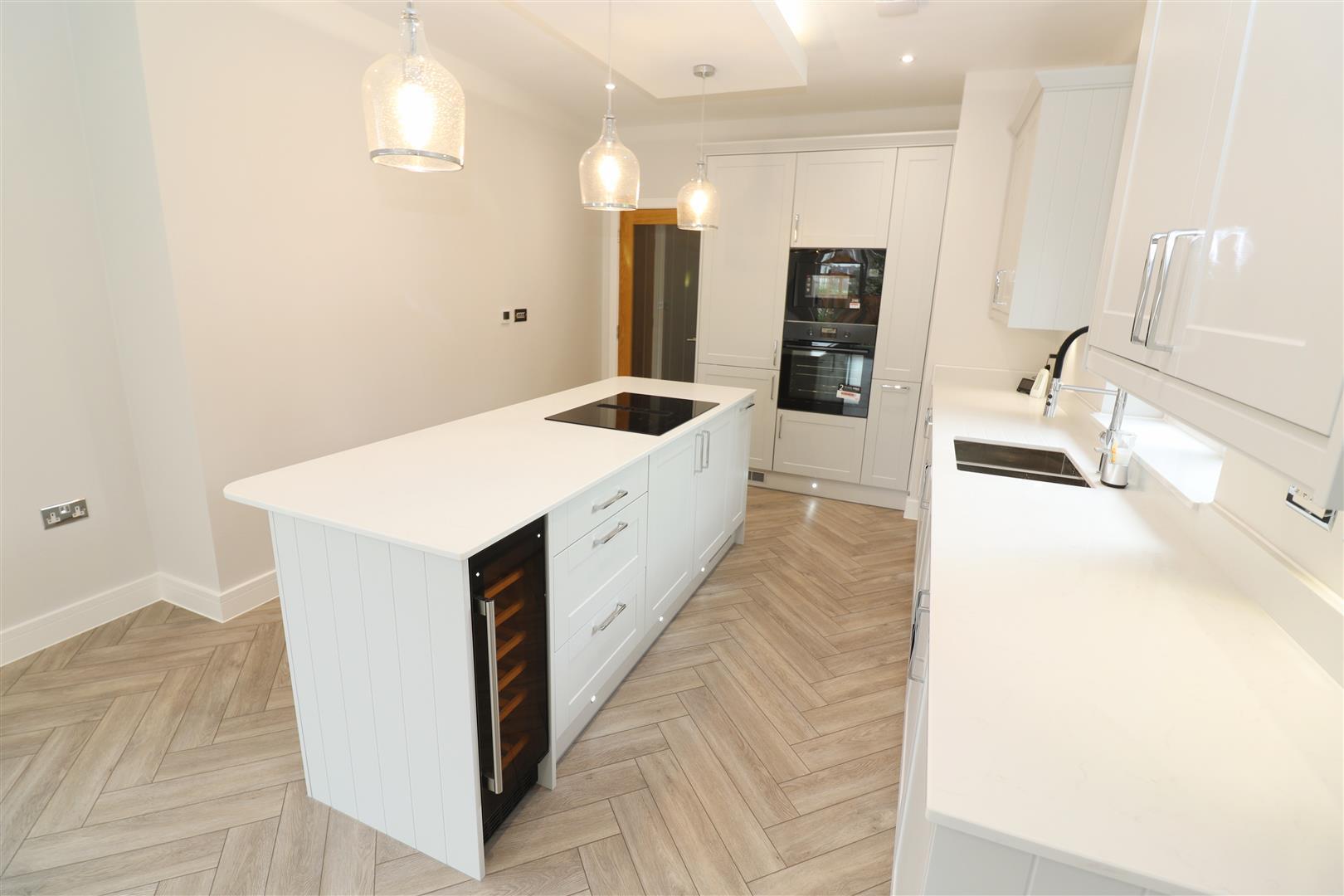 Property Image 7341fa92-a13f-41b2-826d-78418033c55e