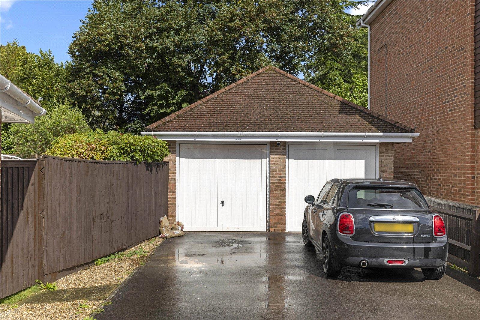 Property Image 73427203-ce39-4d84-a218-2b9fe8eacf0e