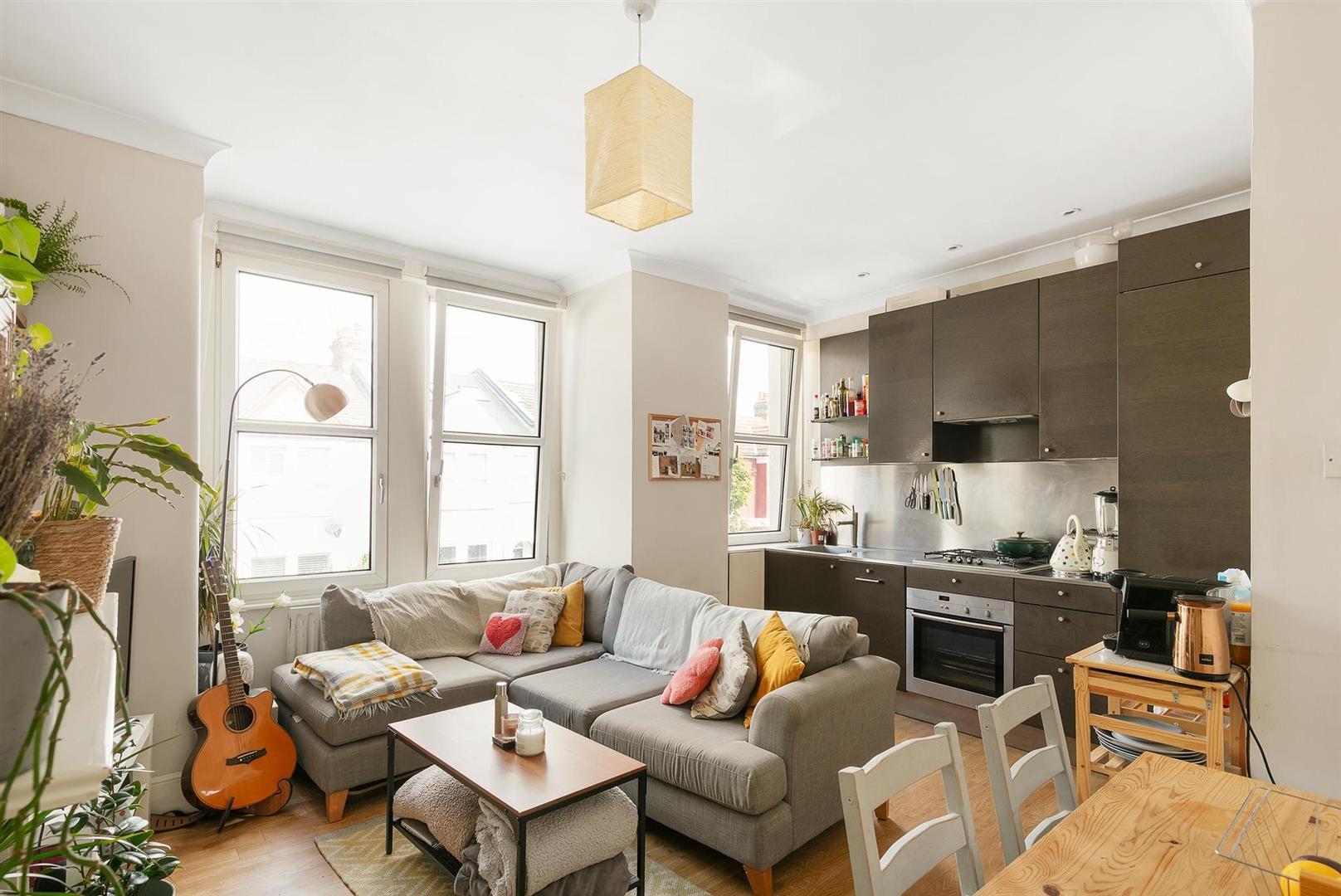 Property Image 73487354-1e37-47e7-a464-7476cde566b9