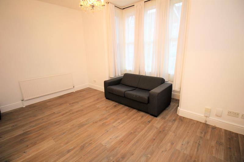 Property Image 734ef08d-ee13-4a0d-90bf-934058377ca2
